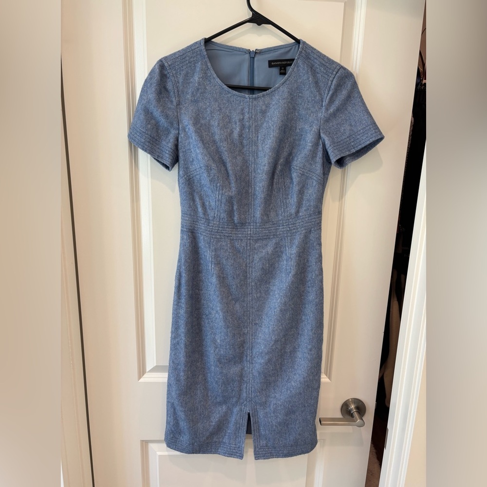 Banana Republic Wool Blend Lined Sheath Dress